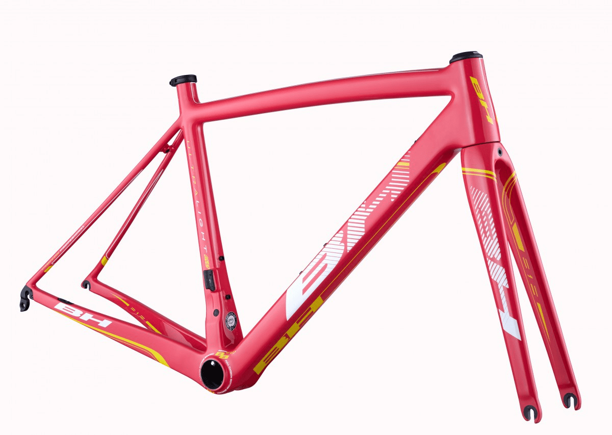Ultralight Evo ― 700g以下の超軽量フレーム