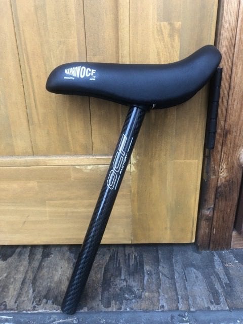 OCF Narrow Saddle & Carbon Seat Post