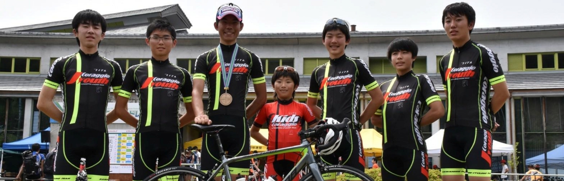 コラッジョ川西サイクリングチーム