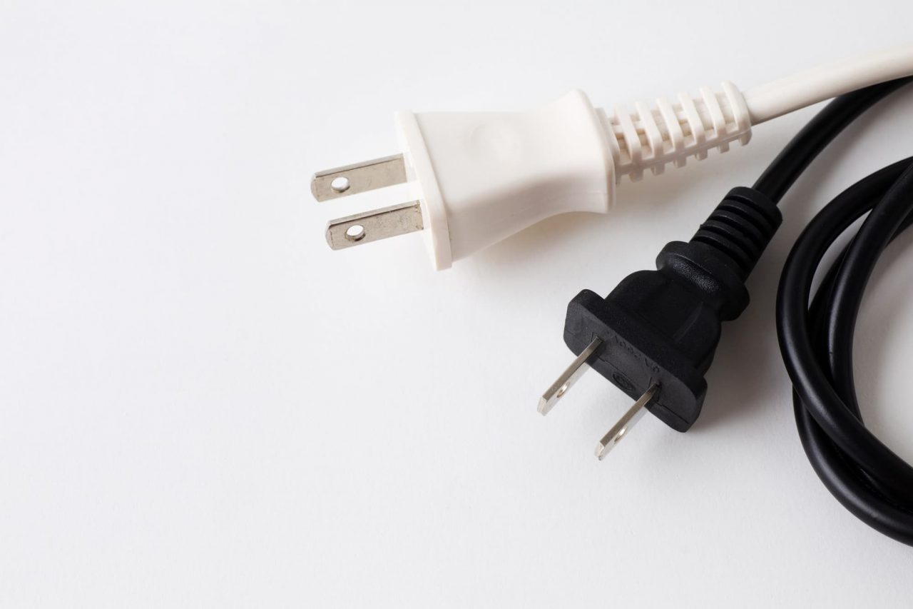 電源はACコンセント
