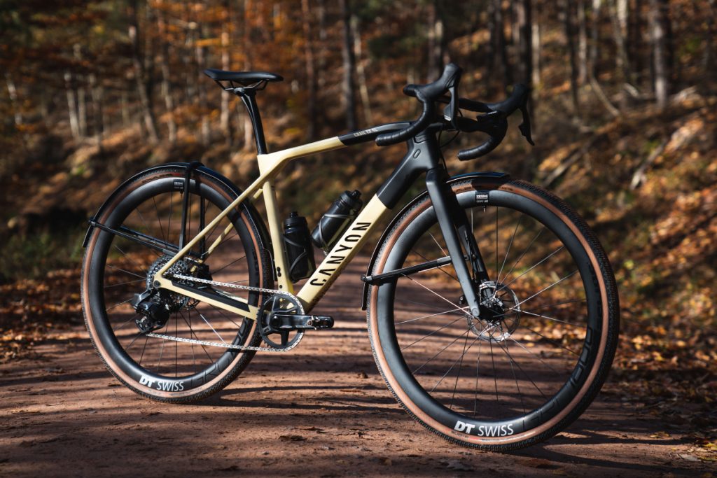 2022 グレイルCF SL 7 eTap Copyright: Canyon