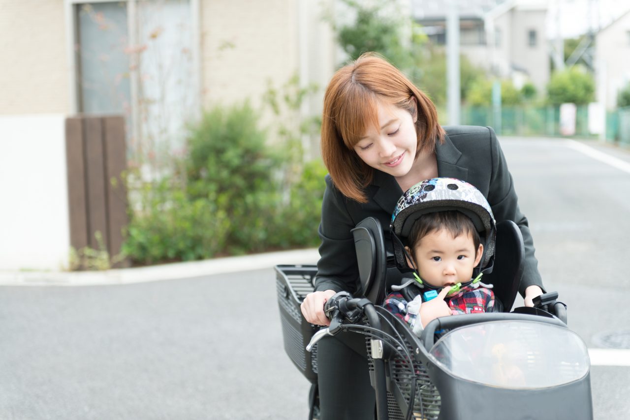 子供乗せ電動アシスト自転車（前乗せタイプ）