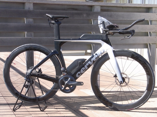 CERVELO ( サーベロ ) トライアスロンバイク・TTバイク P-Series Disc ULTEGRA Di2 R8050 特別仕様車 ホワイト / ライト グレー 56