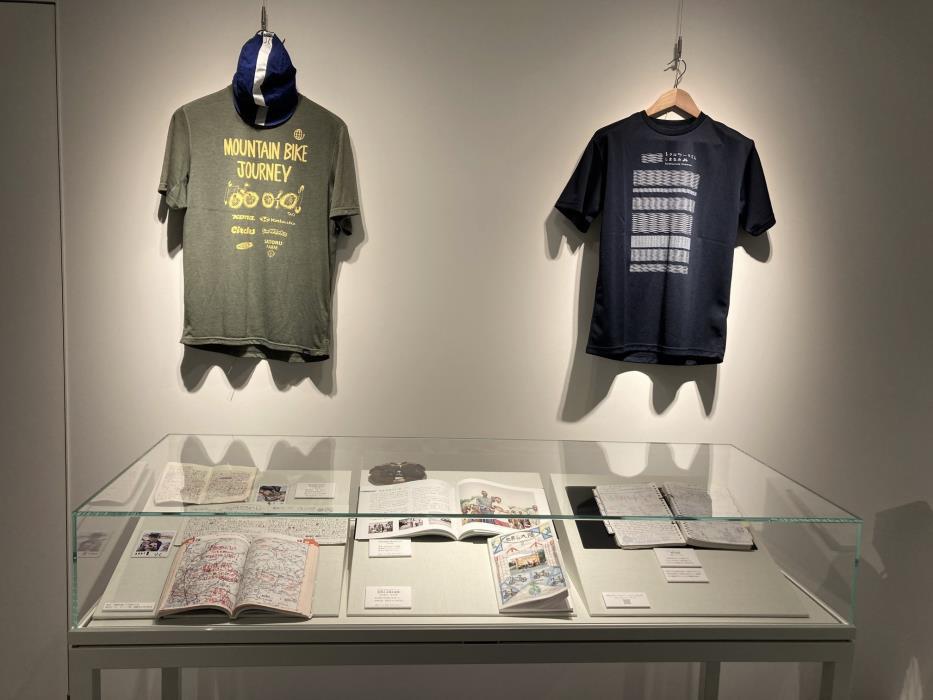 旅の日記・地図などを展示