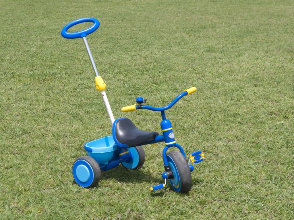 三輪車