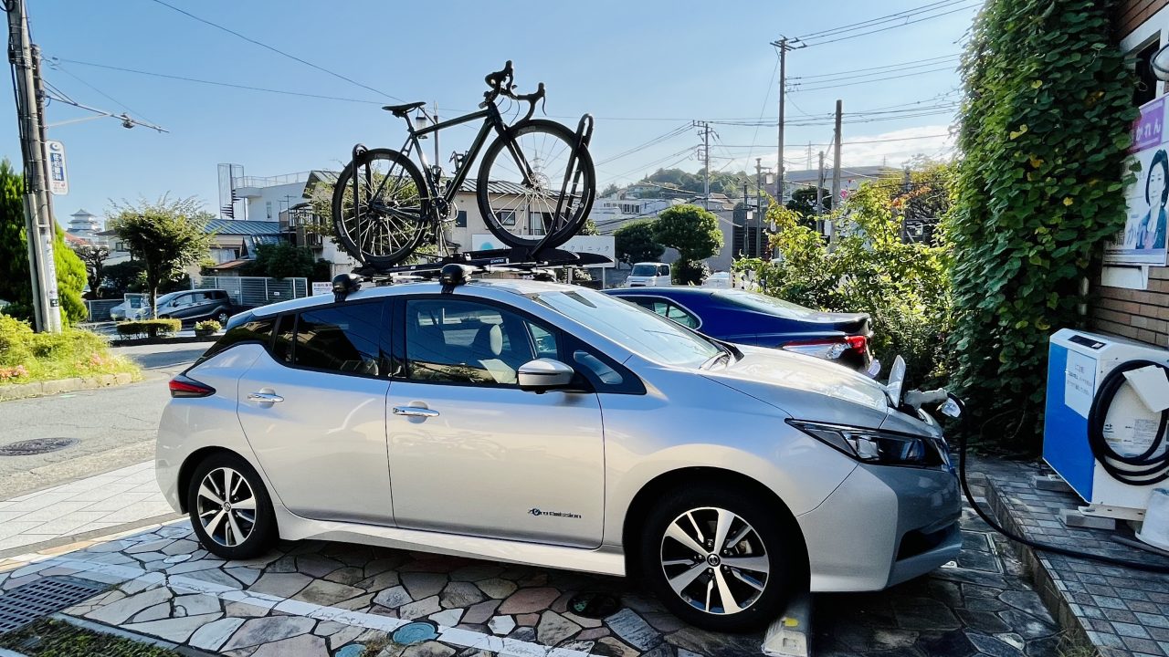 エコな電気自動車(EV)