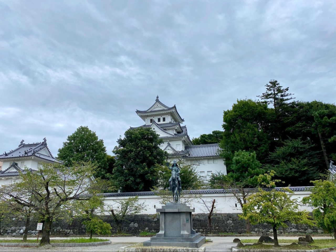 大垣城