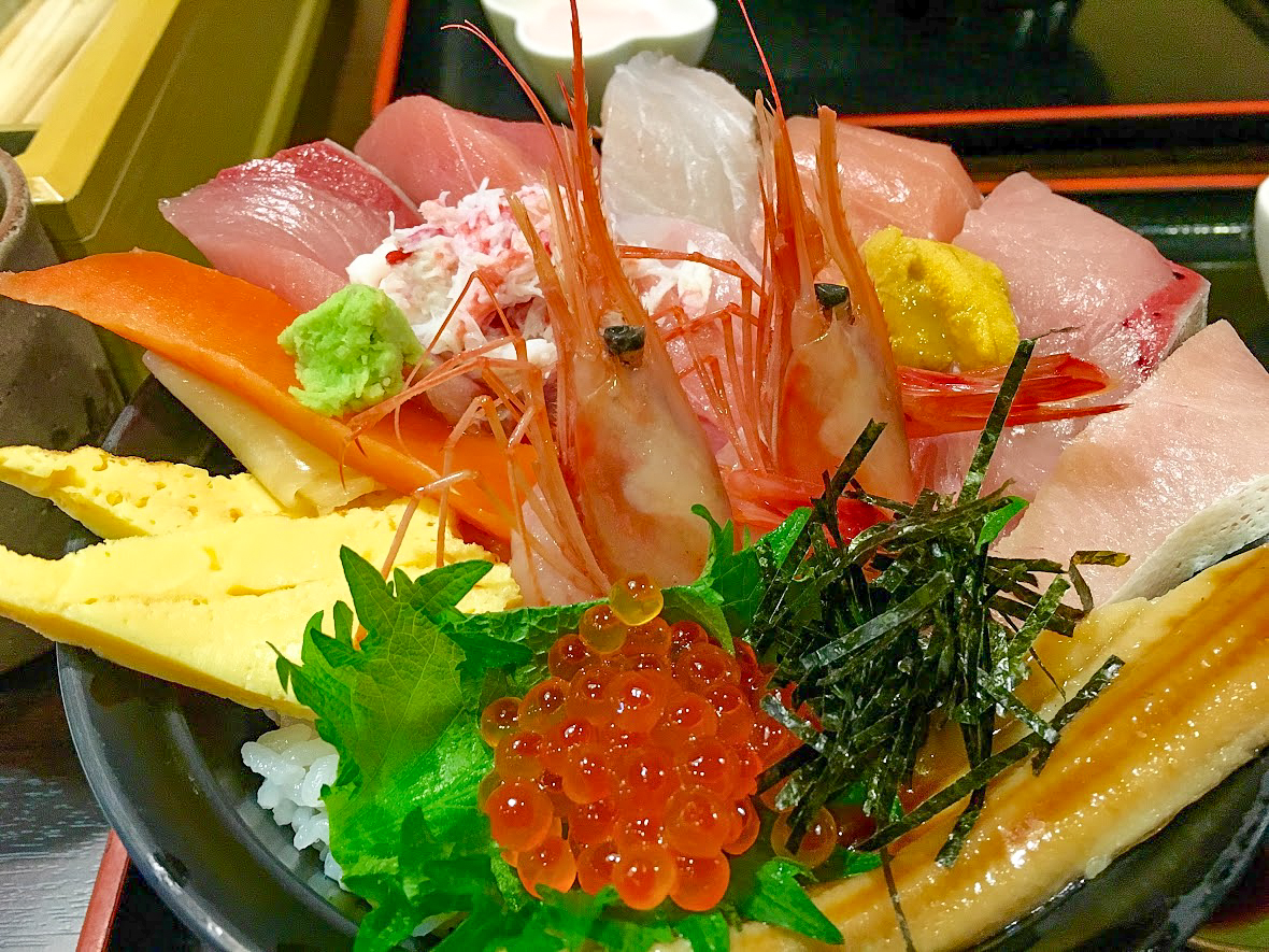 海鮮丼