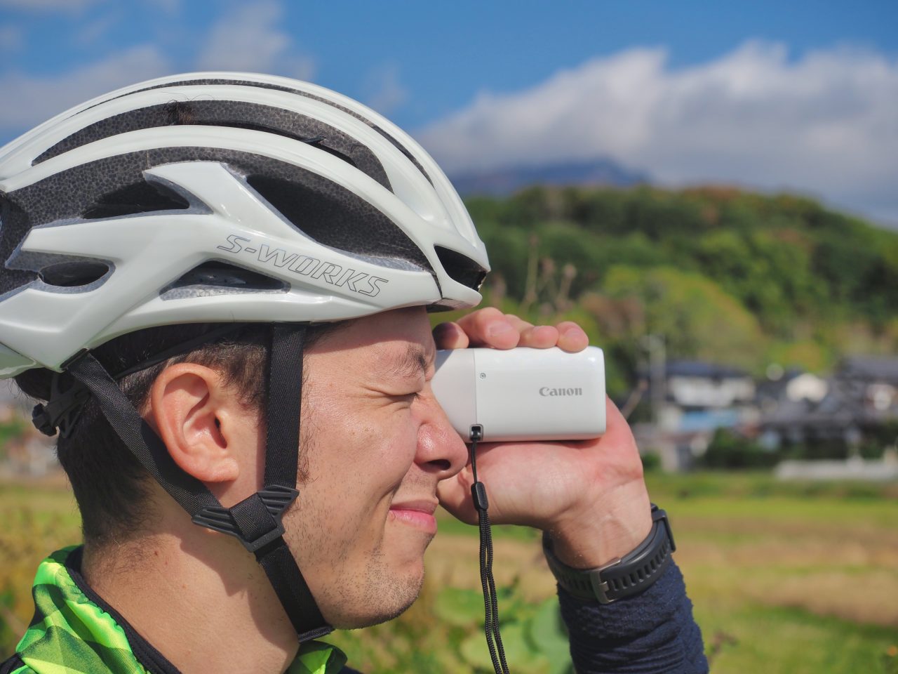 【撮れる望遠鏡】という、なかなか尖った製品