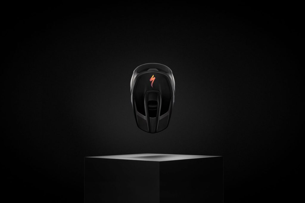シューズの2FO Method、ヘルメットのDissident 2、タイヤのPurgatory
