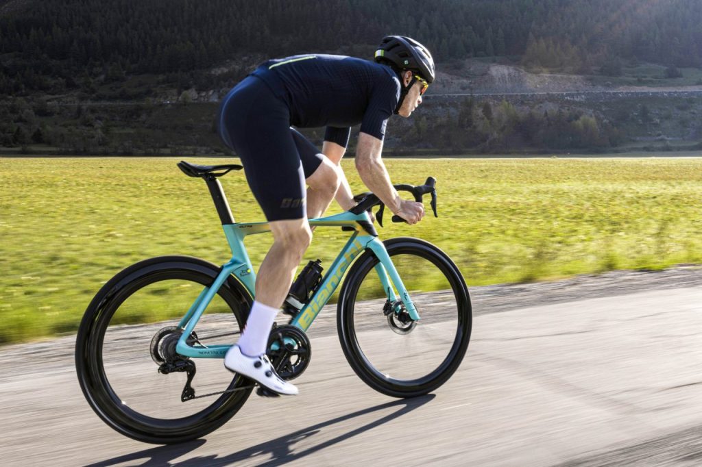 【
Bianchi 「オルトレ RC ツール・ド・フランス リミテッドエディション」を発売 】