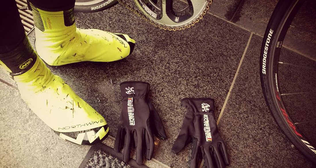 ロードバイクの雨対策！おすすめタイヤとあると便利なグッズ