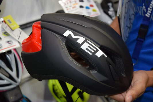 カラフルで高性能。イタリアのヘルメットブランド、MET（メット）について紹介