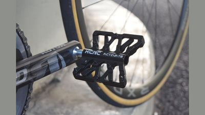【ライトウェイ】KCNCがロードバイク/クロスバイク専用フラットペダル「アクティベート CNCロードペダル」を発売