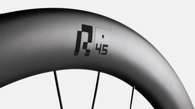 キャノンデールが風の影響を受けにくいフルカーボンホイールセットを発売！