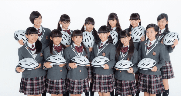 ヘルメットをかぶったときの安心感ーさくら学院が自転車の交通安全を学ぶ
