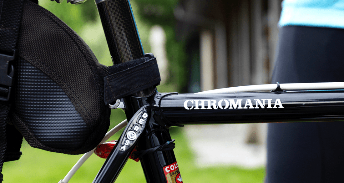 自転車乗りお宅拝見01 | 自転車出入り専用扉まで作ったクロモリマニア