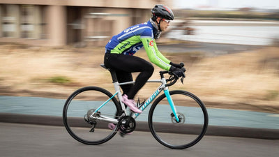 「SPECIALIZED　Allez Sprint Comp Disc」高速域で伸びる油圧ディスク搭載のアルミエアロロード