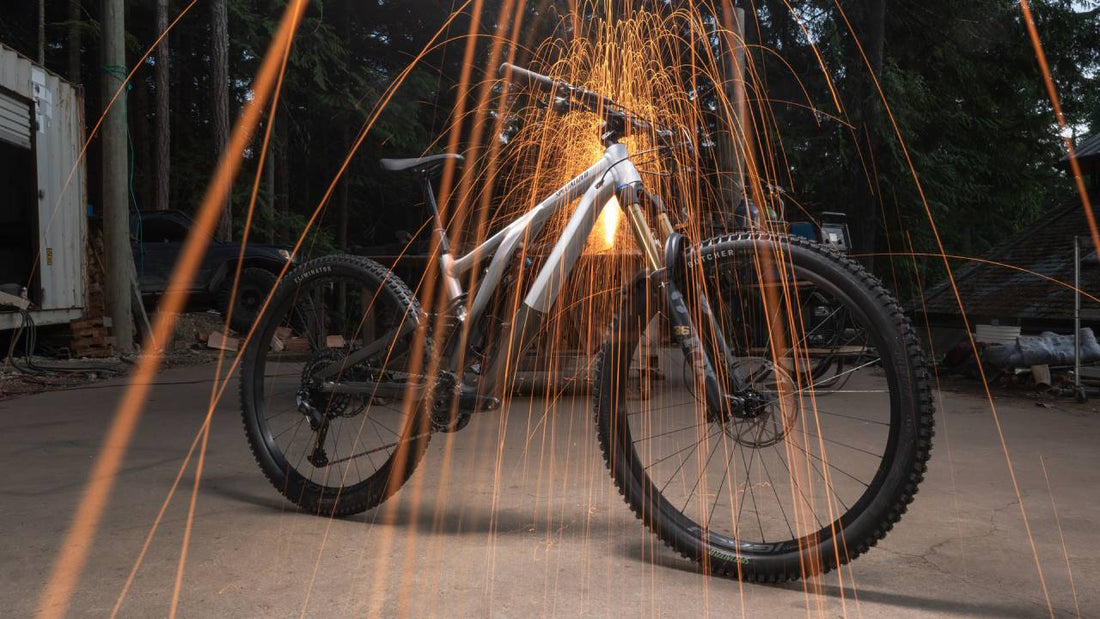 Specialized アルミフレームを採用した究極のトレイルバイクStumpjumper EVO Alloyを発売